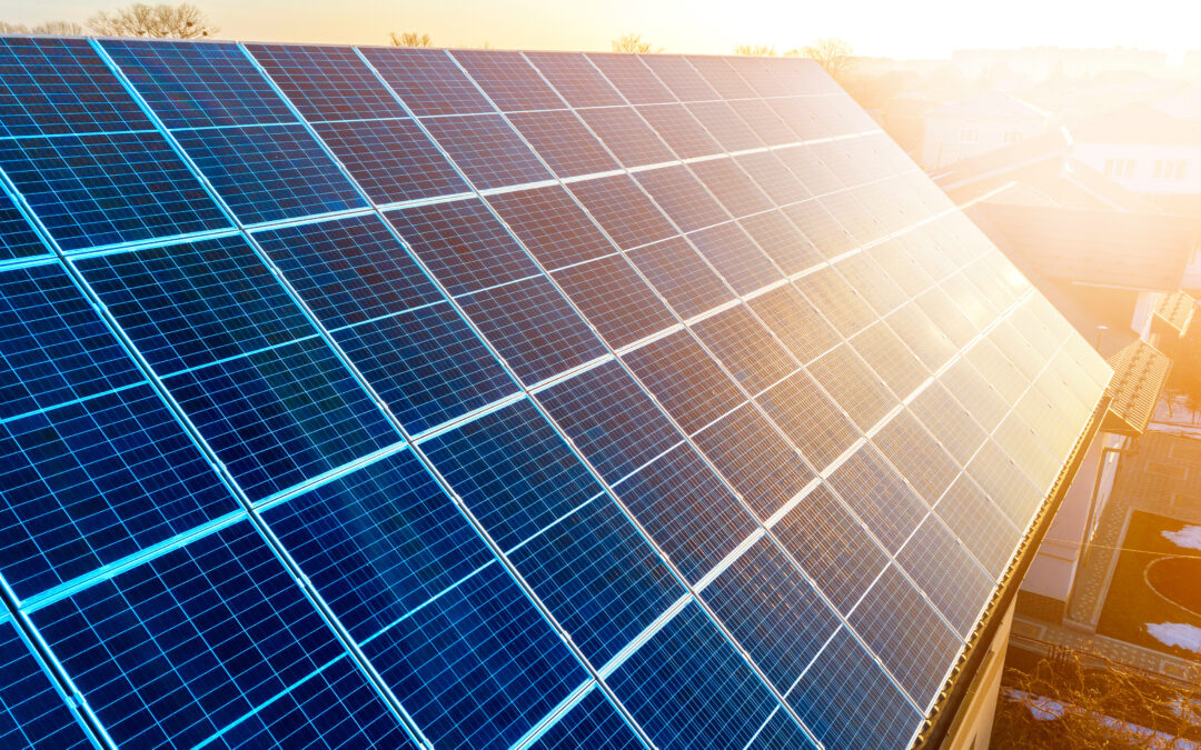 Natural Gas vs Solar Energy: Finding the Best Sustainable Power Source