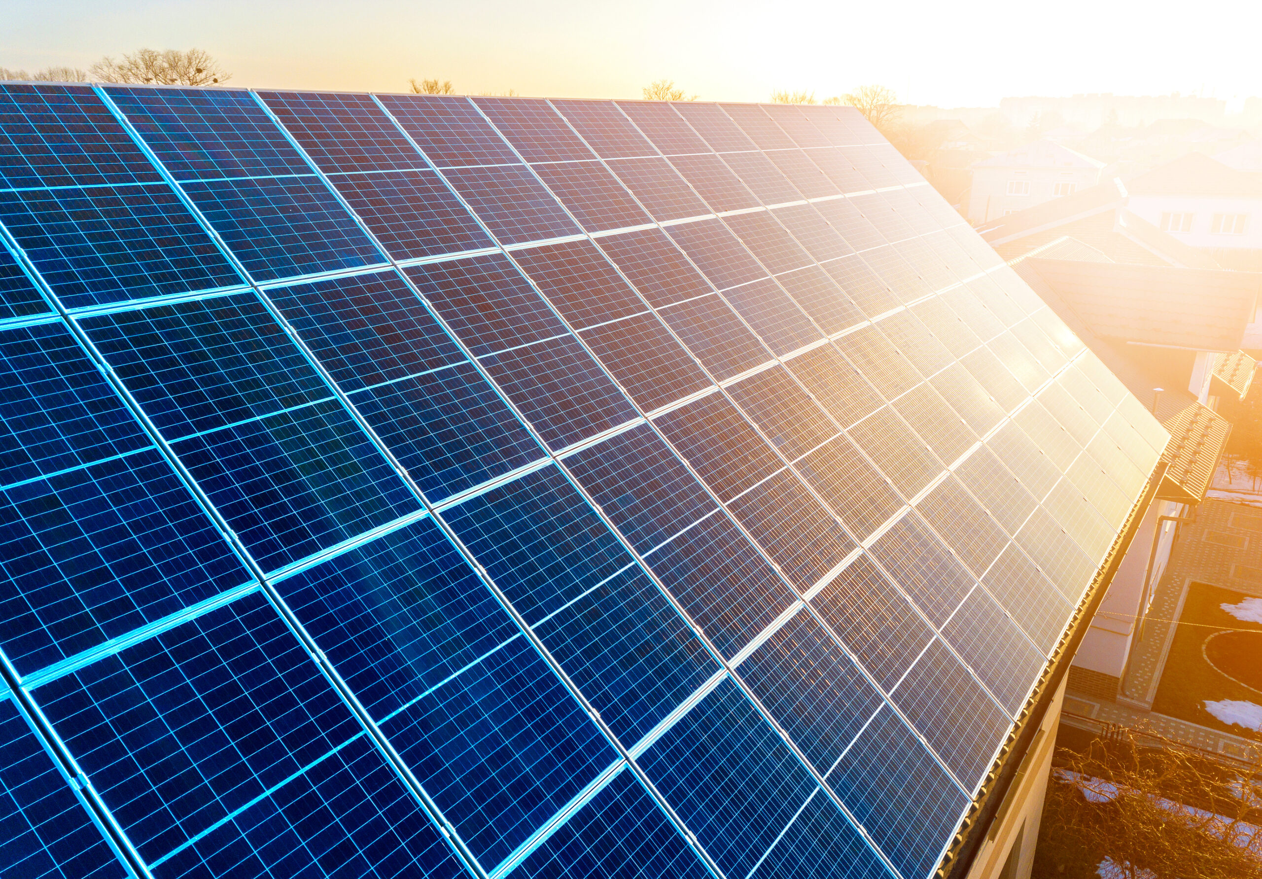 Natural Gas vs Solar Energy: Finding the Best Sustainable Power Source